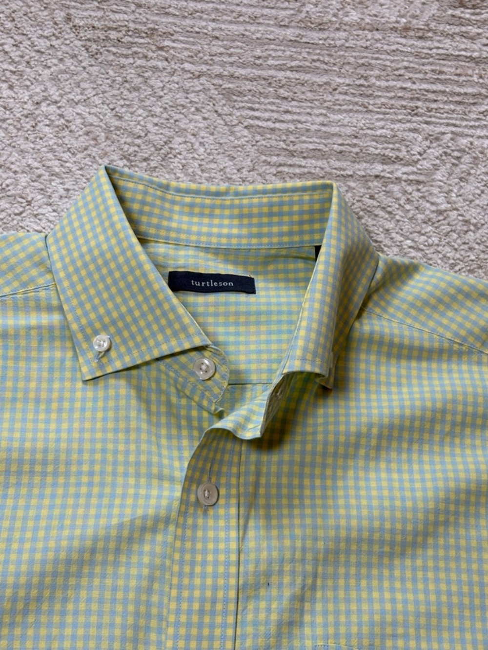 Medium Turtleson Mens Blue Yellow Gingham Button Down Shirt LS Golf W/ Chicken